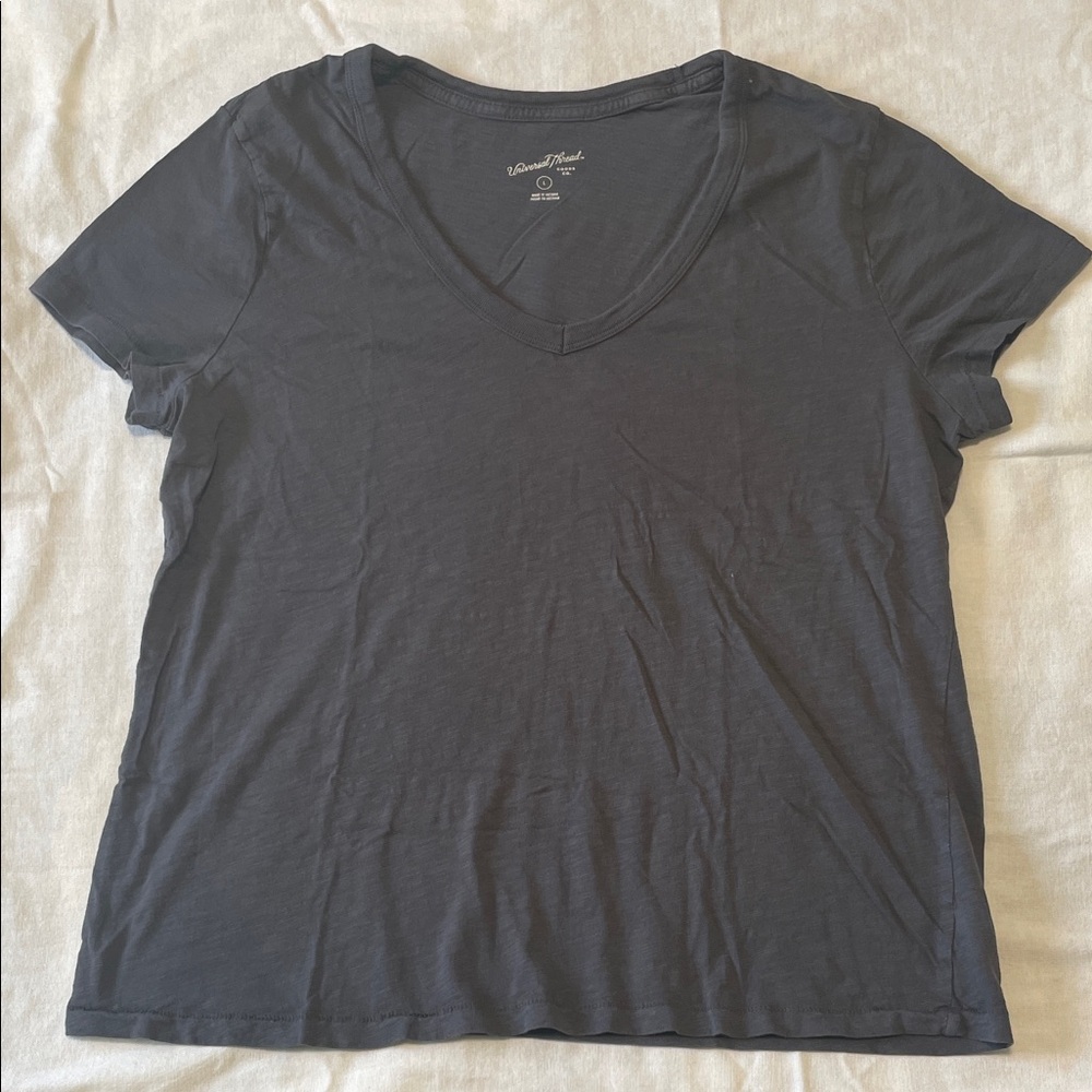 Gray T shirt